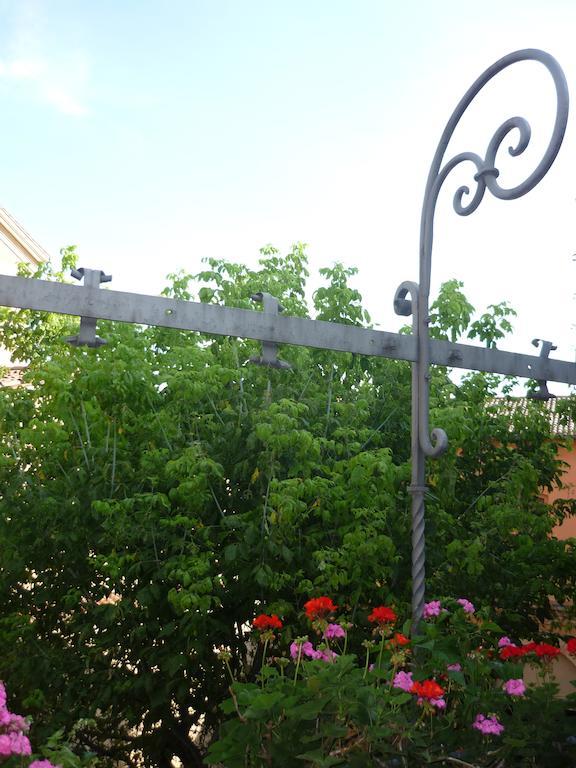 Il Giardino Segreto Bed & Breakfast Imola Exterior photo